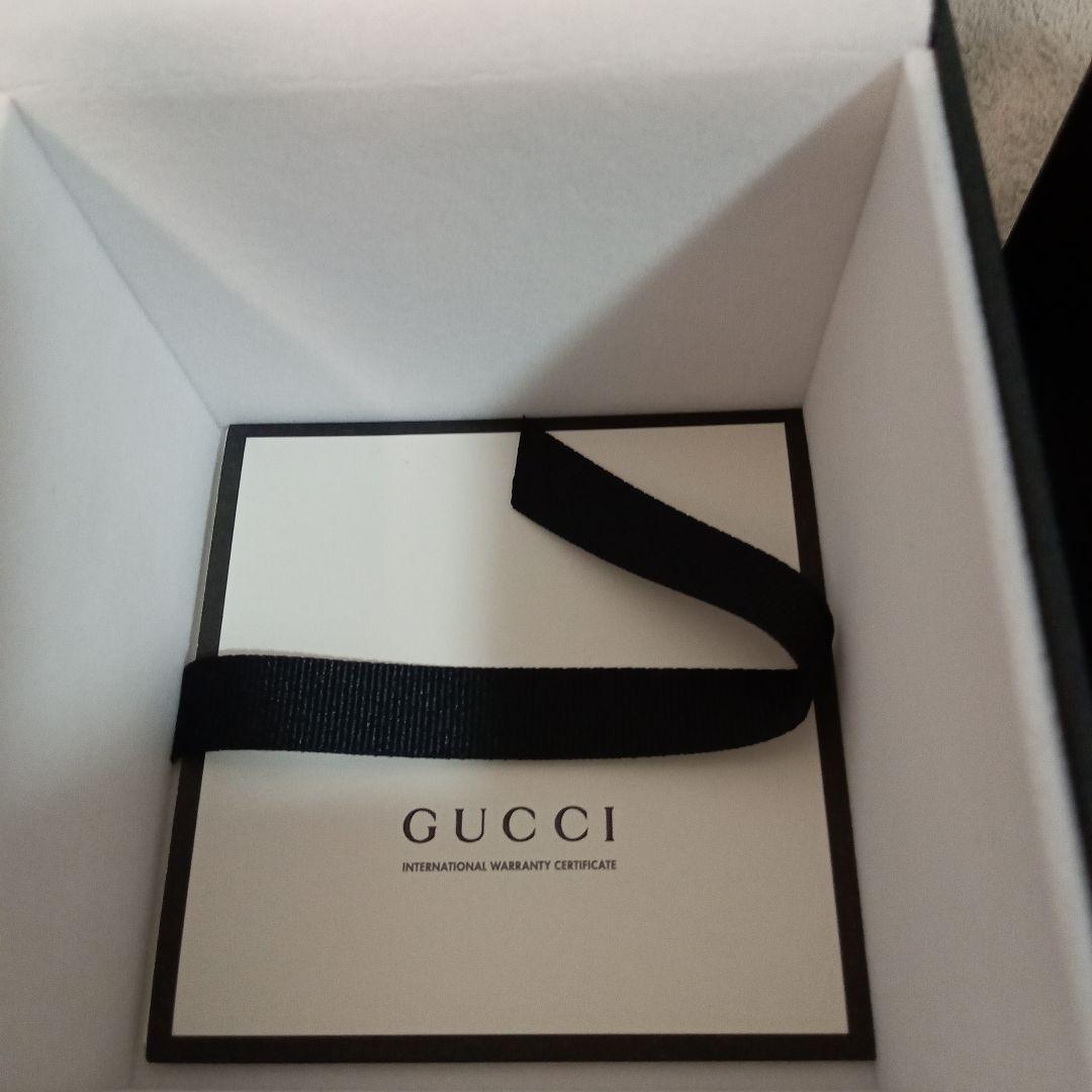 GUCCI 137116メンズ腕時計