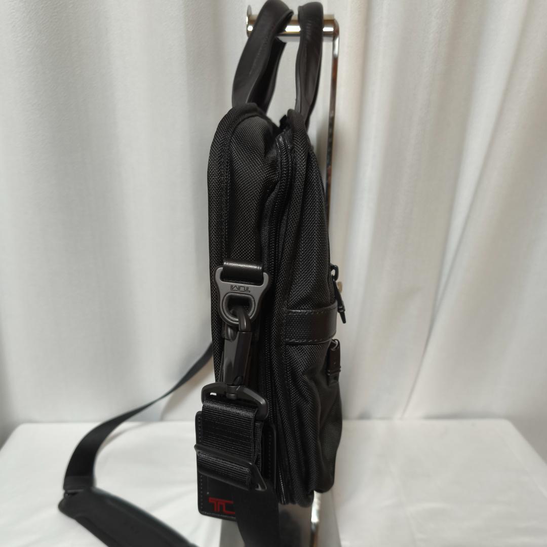 [美品]トゥミ Tumi Alpha 3 Compact Laptop バッグ
