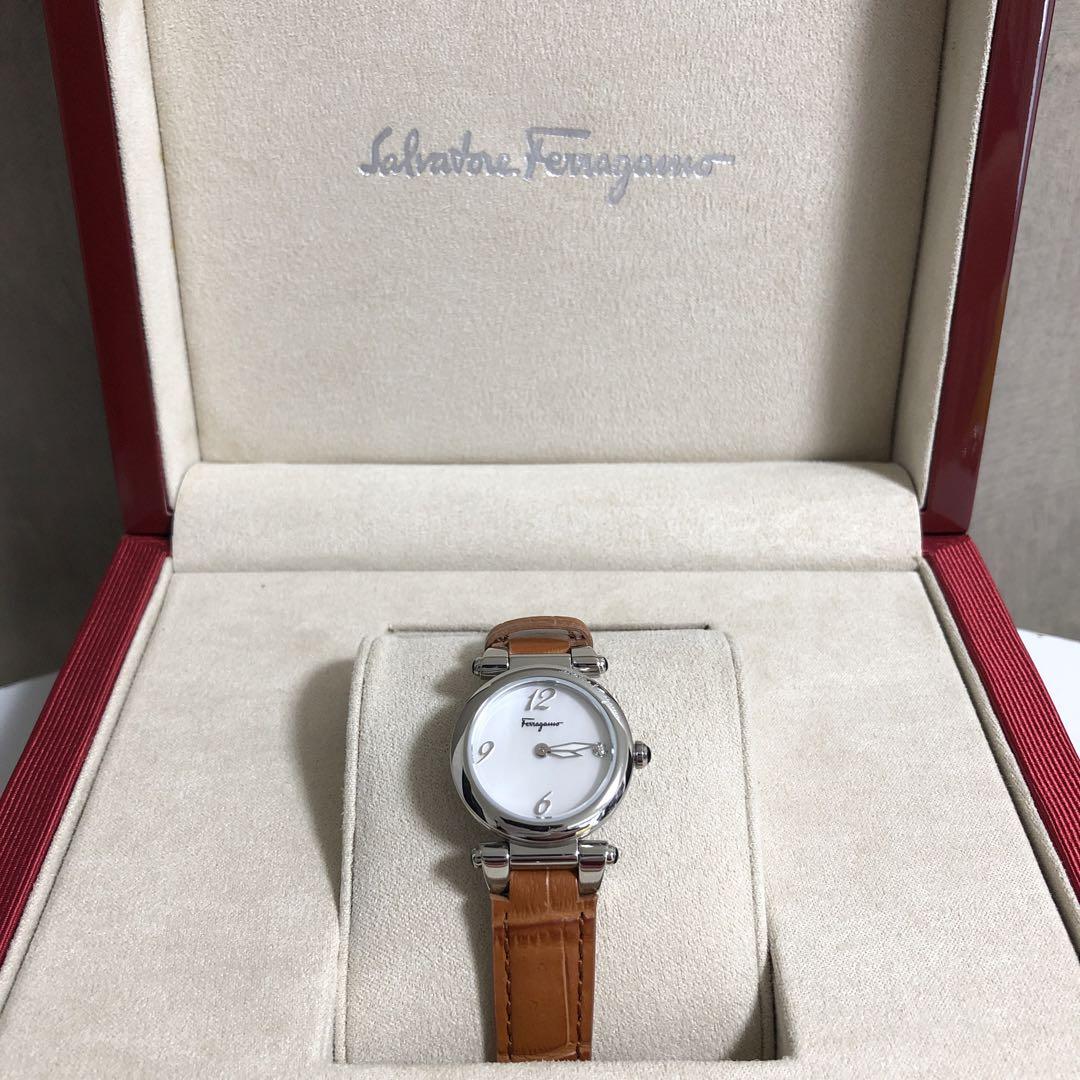 オンライン限定商品】 レッド系- Salvatore フェラガモ Ferragamo