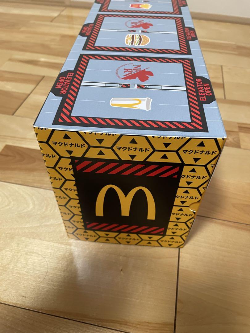 マクドナルド ×エヴァンゲリオン　バリューセットフィギュア 限定版