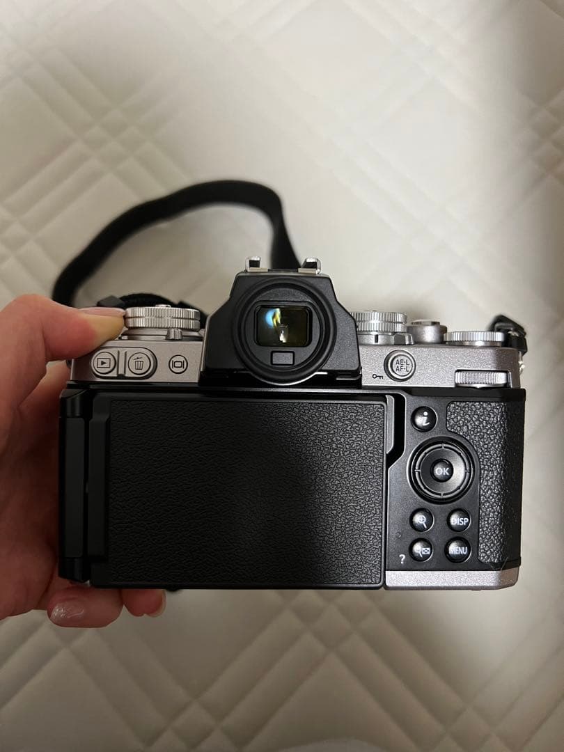 Nikon Z fc コンパクトデジタルカメラ 16-50mm Nikon Z fc コンパクトデジタルカメラ 16-50mm