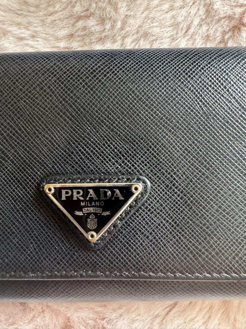 PRADA サフィアーノレザー 財布 黒
