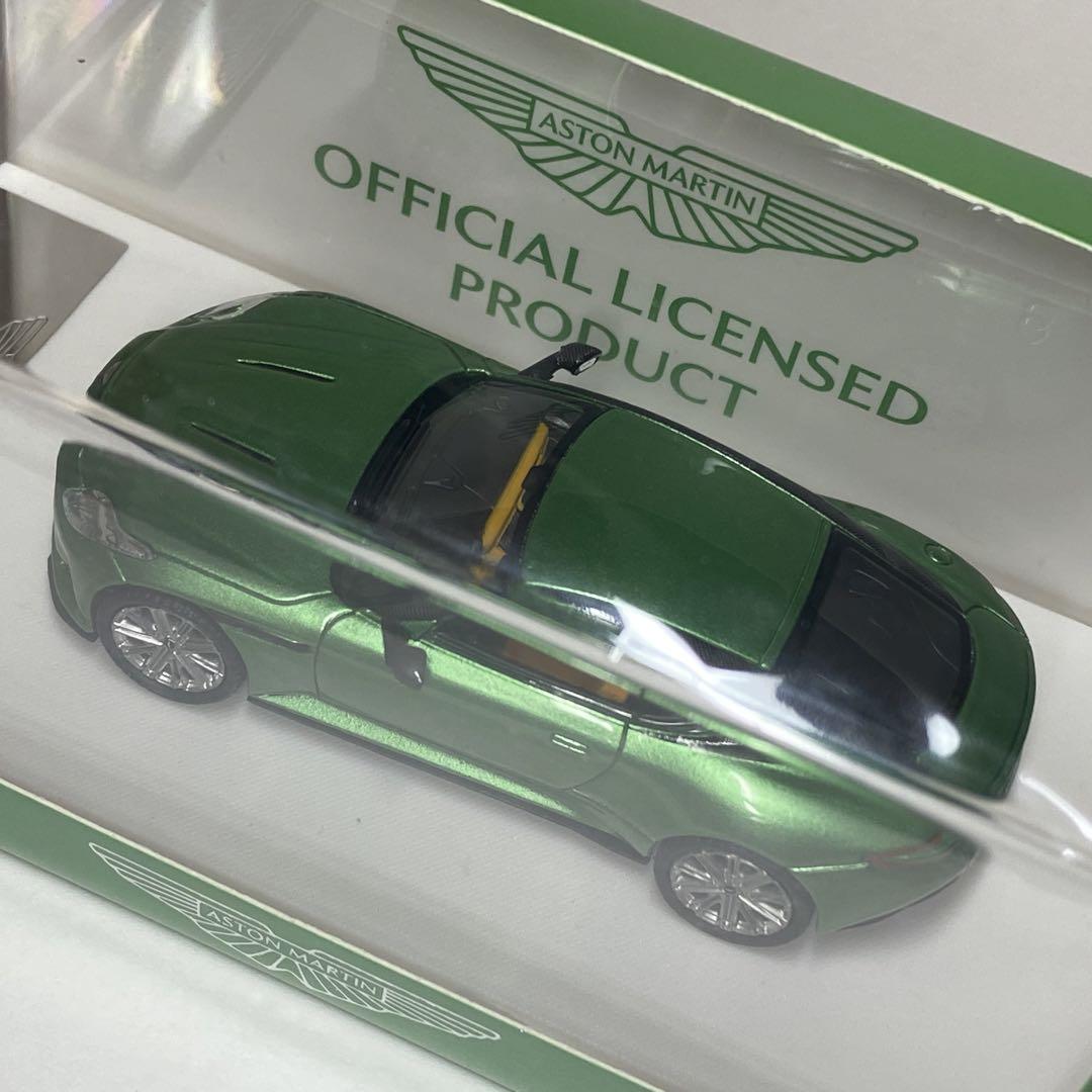 【激レア】Aston Martin DB12 1/64オフィシャルミニカー XiaoGuang Model 1/64 Scale Aston Martin DB12 Coupe Silver