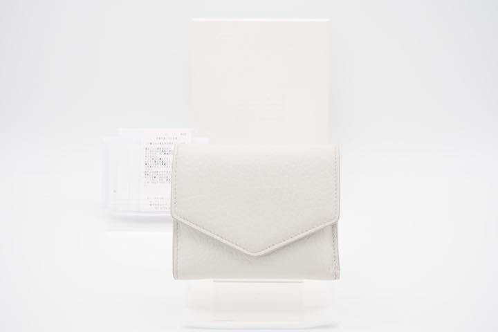 Maison Margiela 三つ折り財布 4ステッチ レザー ホワイト 白