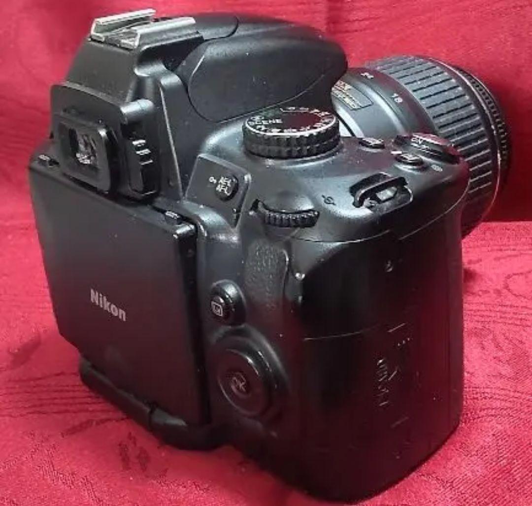 Nikon D5000 デジタル一眼レフカメラ純正標準ズームレンズセット/動作品 Nikon D5000 デジタル一眼レフカメラ純正標準ズームレンズセット