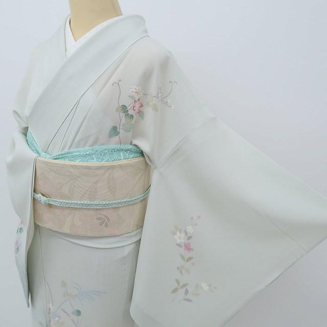 夏着物 正絹 絽“ご機嫌に揺らめき涼を奏でるクレマチスや桔梗