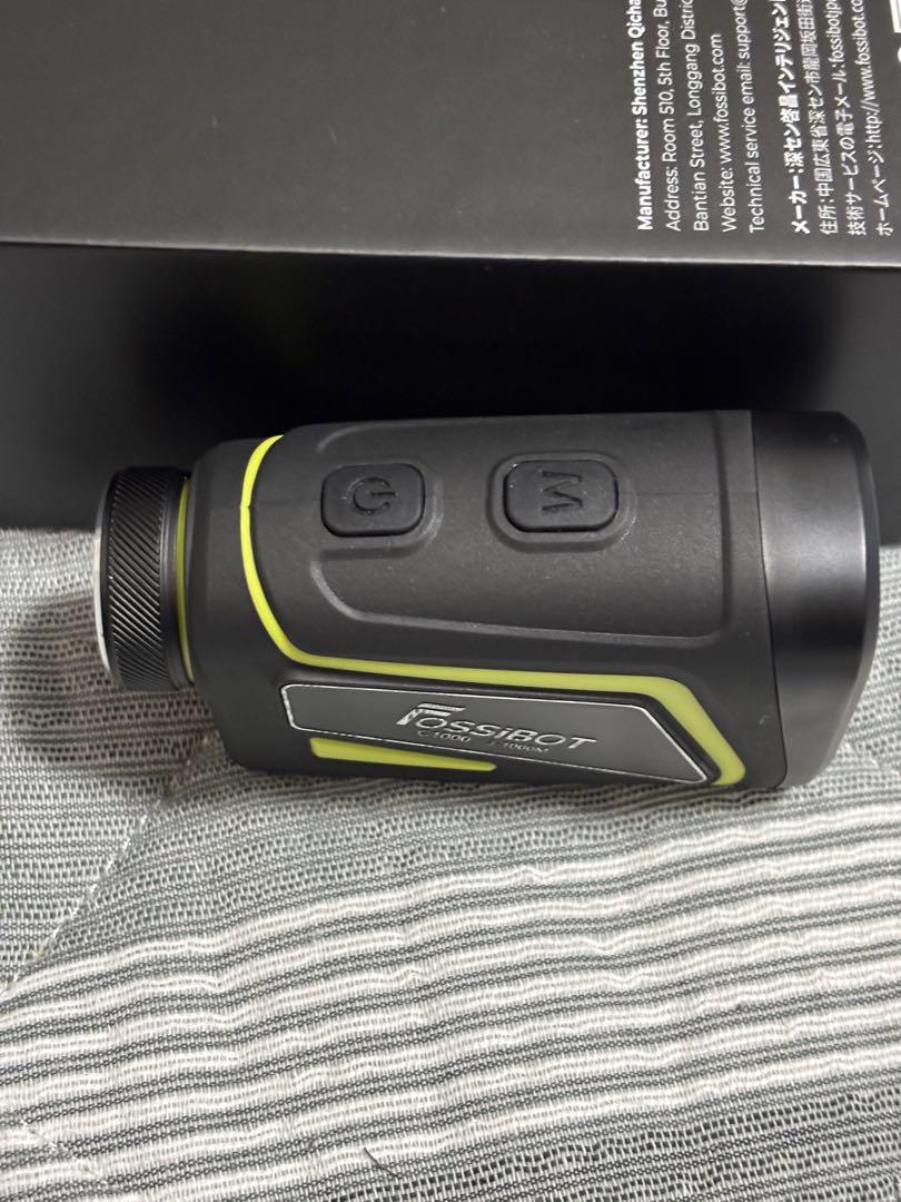 FOSSIBOTのC1000型ゴルフ用レーザー距離計