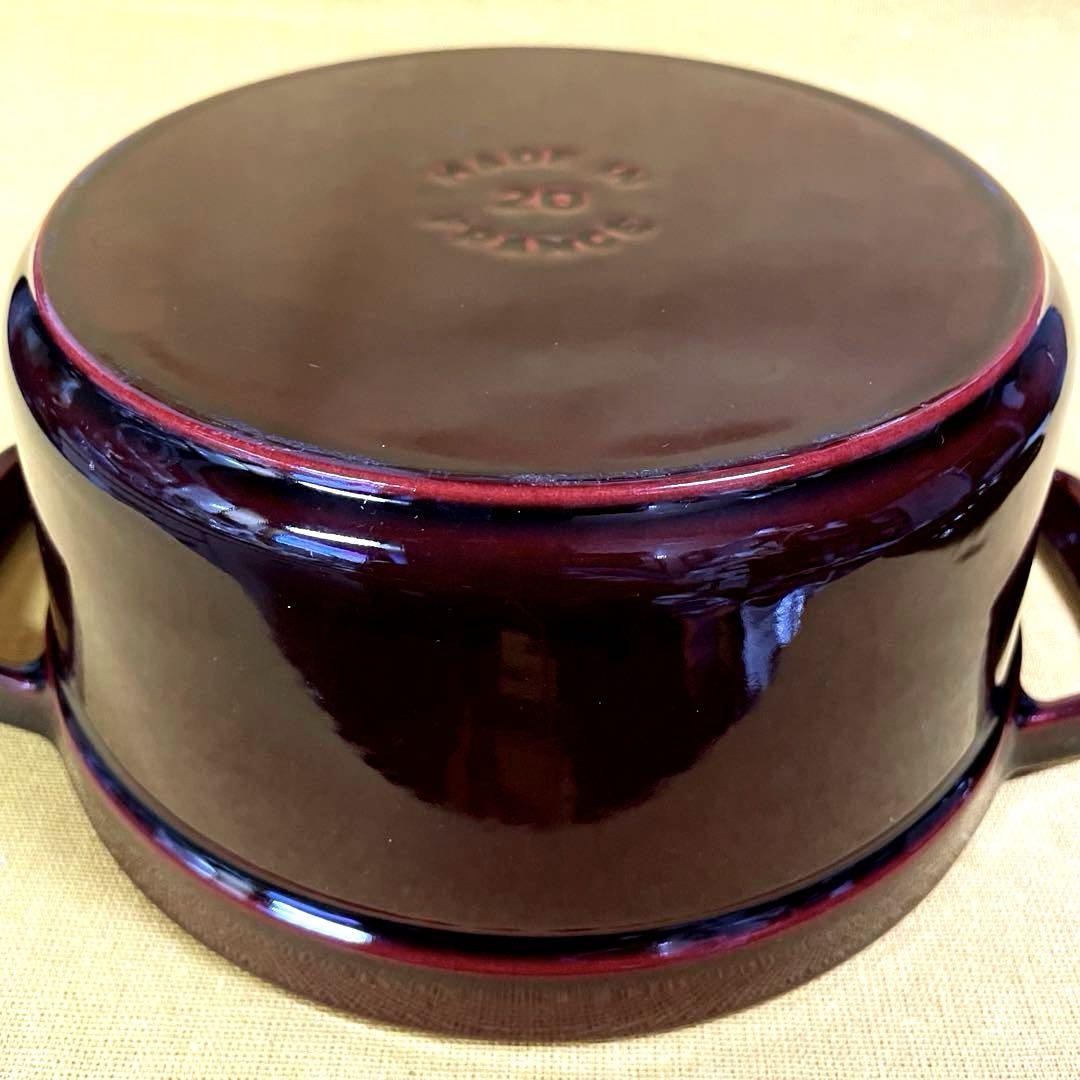早い者勝ち‼️ ホントにきれいです 極美品 STAUB ストウブ 20cm 鉄鍋