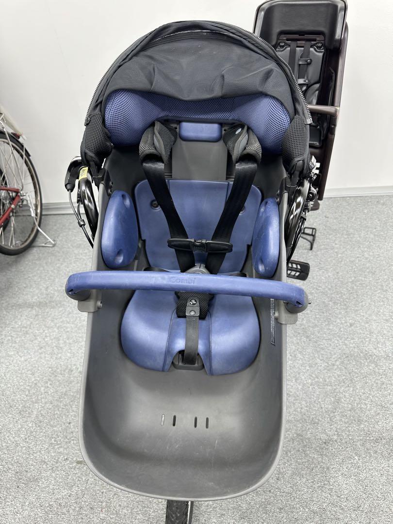2022年モデル　超美品　パナソニックギュット クルームDX 3人乗り　人気車種 3人乗り用チャイルドシート付きギュット・クルームR・DX