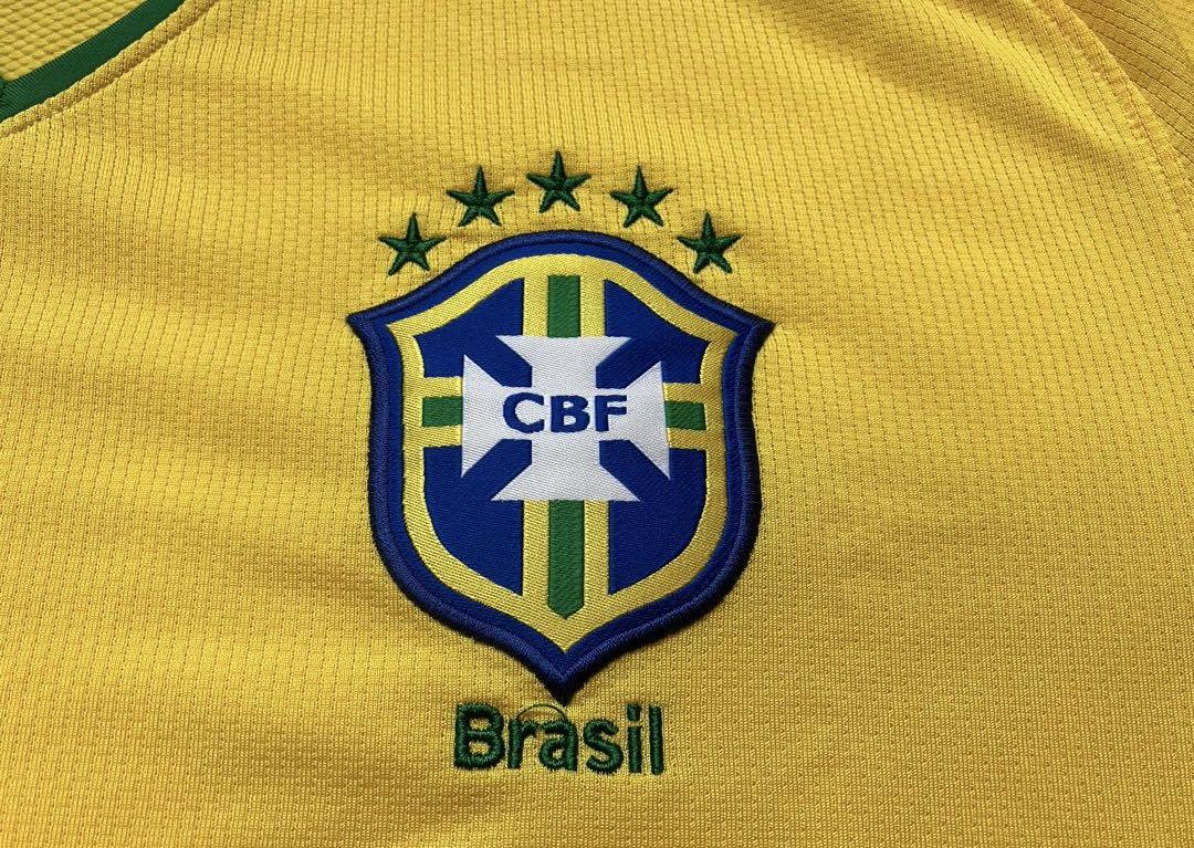 NIKE ナイキ ブラジル代表 CBF サッカー ユニフォーム L カナリア軍団