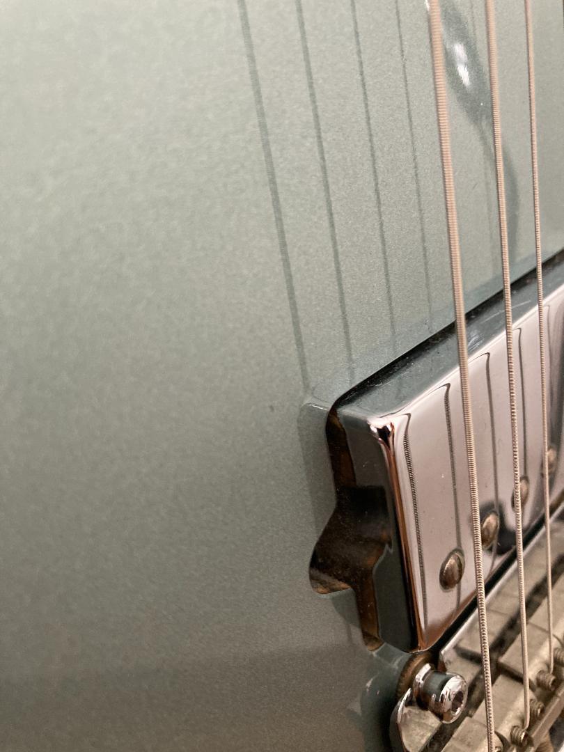 Sterling by MUSIC MAN LK100Dスティーヴルカサーモデル