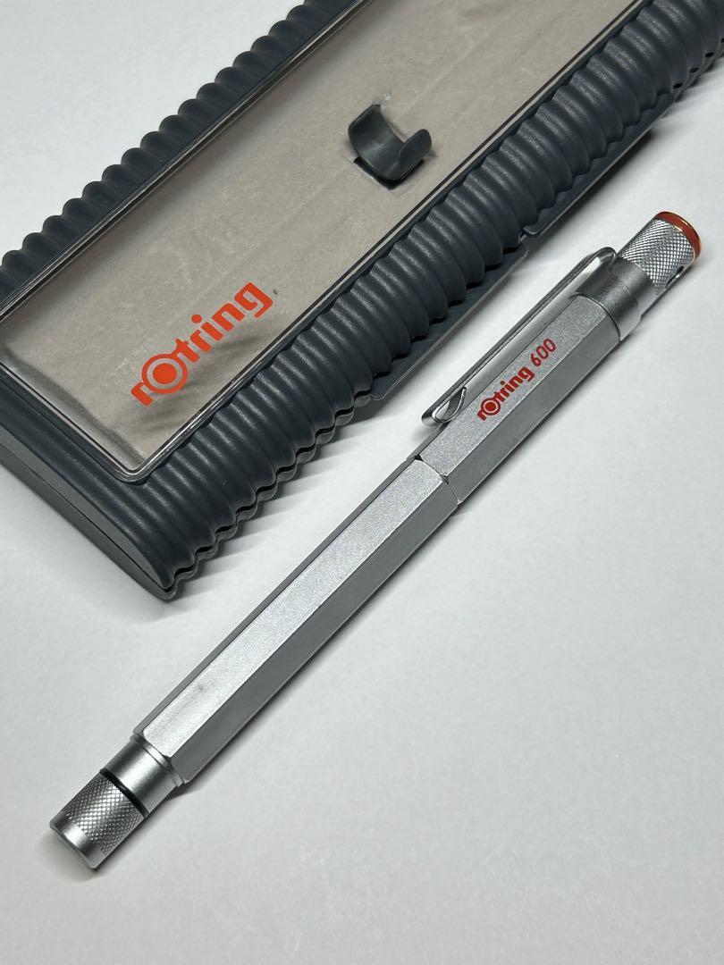 rotring 600g ニュートン　ローラーボール　万年筆　EF