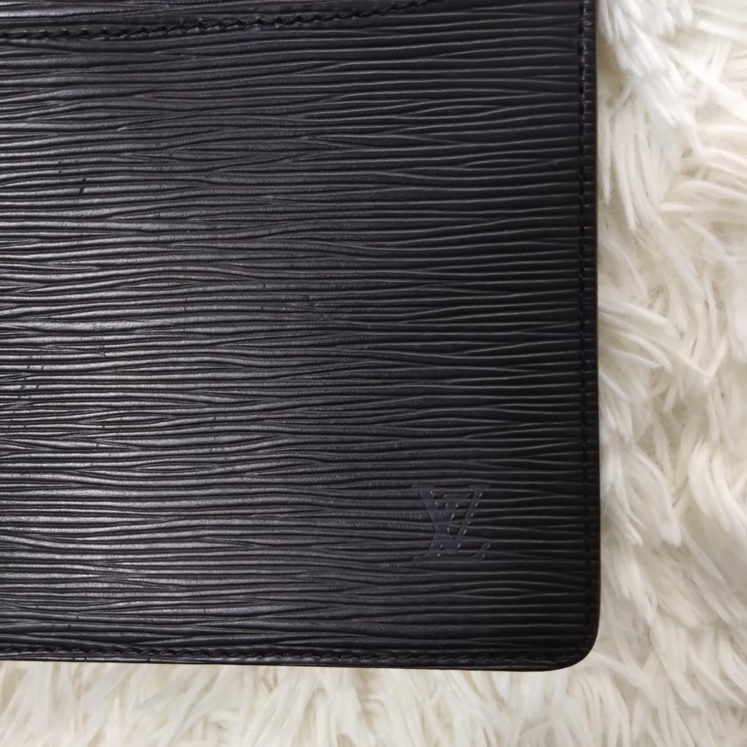 クラッチバッグ M52522