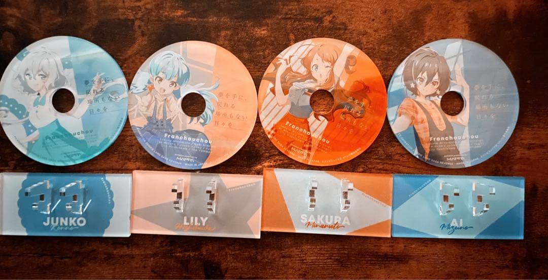 ゾンビランドサガ　アクリルスタンド　夢を手に