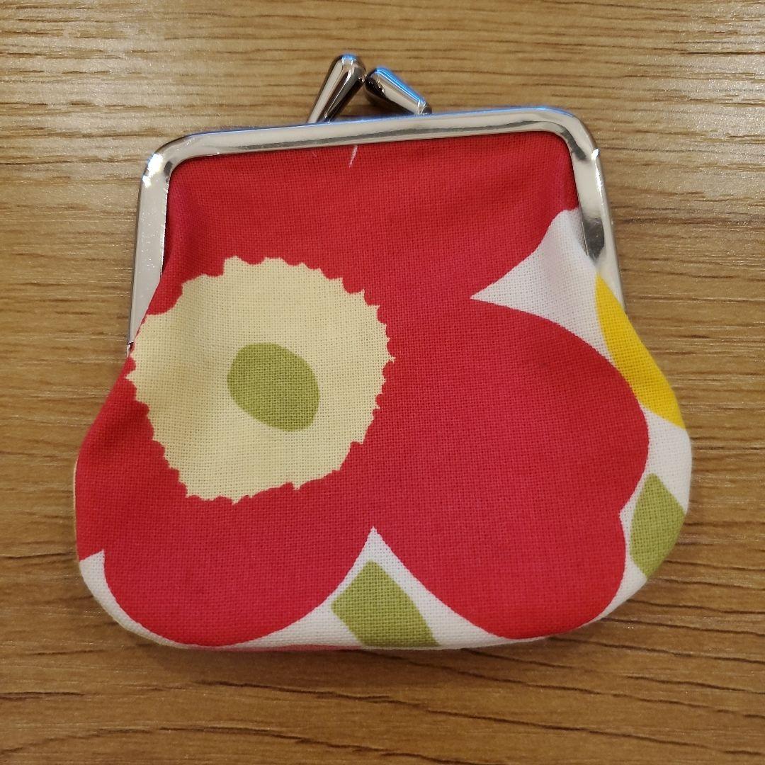 爆買いしたくなる 新品未使用】marimekko マリメッコ がま口財布 小銭入れ コイン 小物