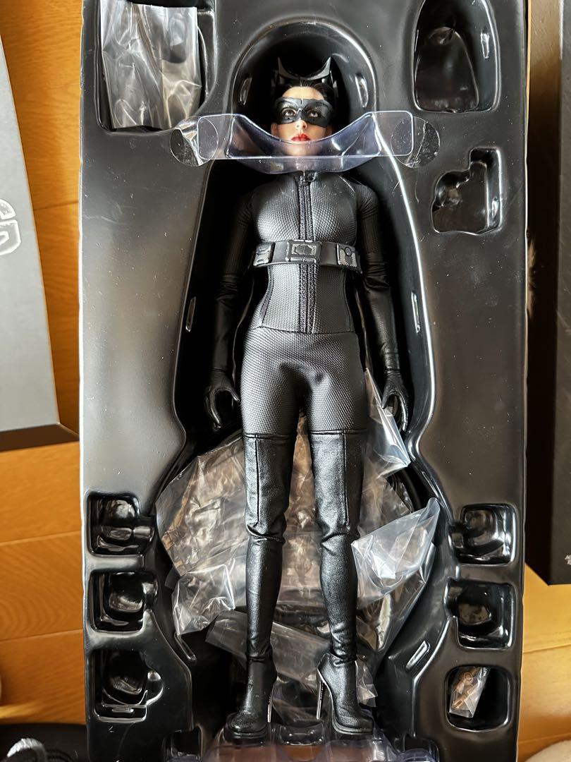 ダークナイト　セリーナカイル　hottoys