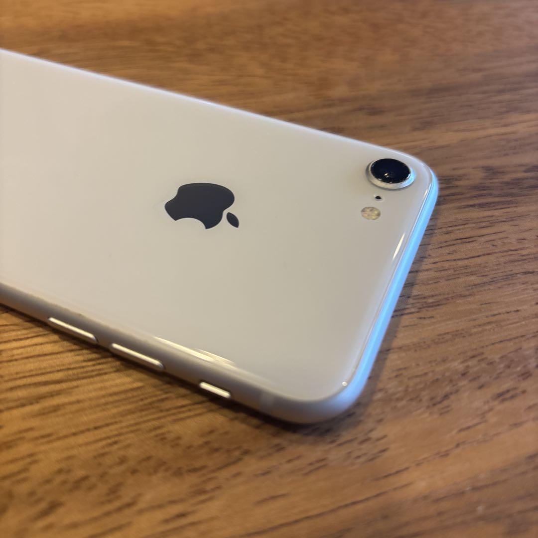 Apple iPhone 8 ホワイト 本体 256GB