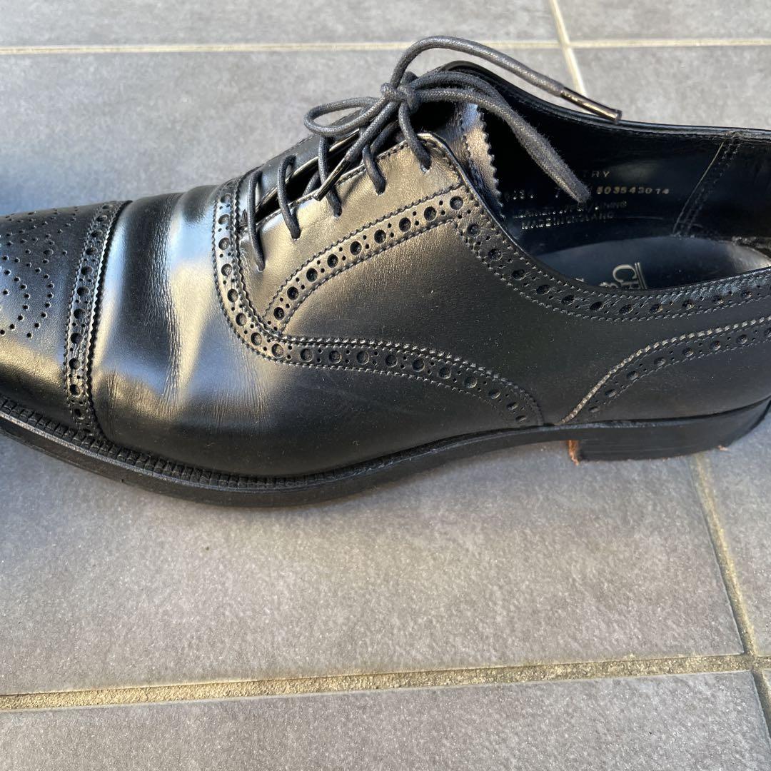 Crockett & Jones ブラック ウィングチップシューズ　7E