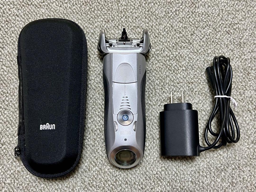 ブラウン シリーズ７シェーバー 本体と充電コード