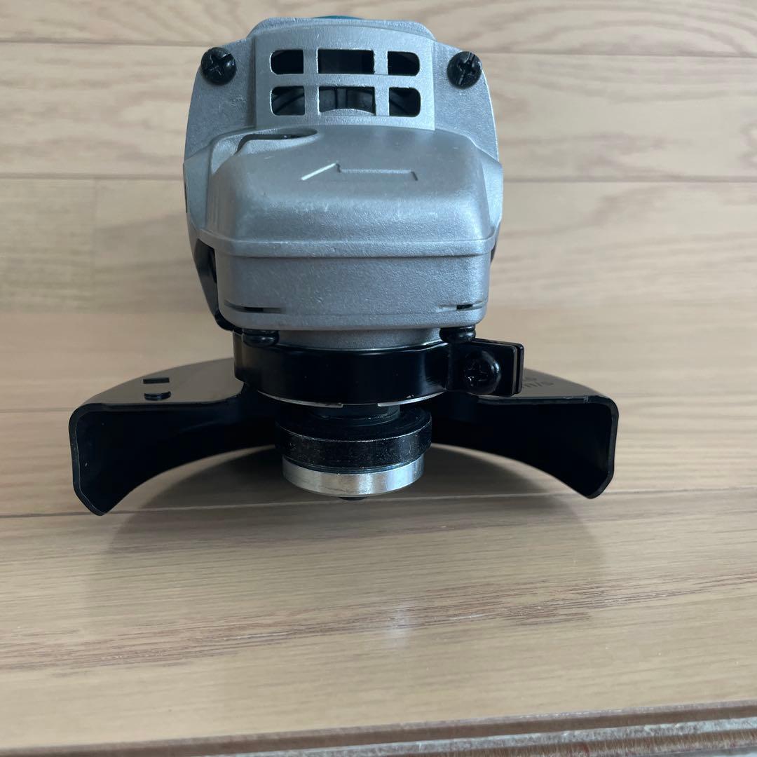 マキタ18V充電式ディスクグラインダGA402DRF本体 バッテリ