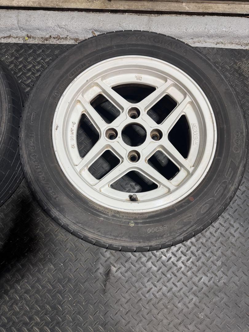 AE86 TOM’S 井桁 14インチ 6J +16