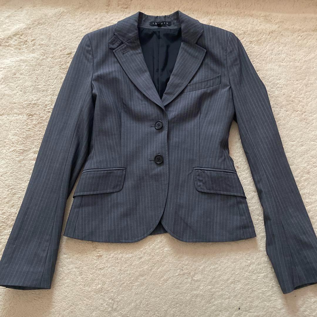 極美品 theory セオリー ストライプ柄 パンツスーツ グレー セット S