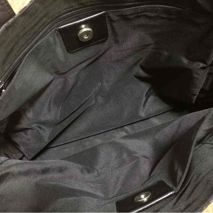 クレイサスバック中写真追加