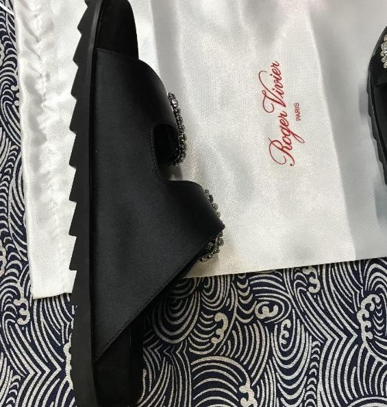 Roger Vivier ロジェヴィヴィエサンダル 37