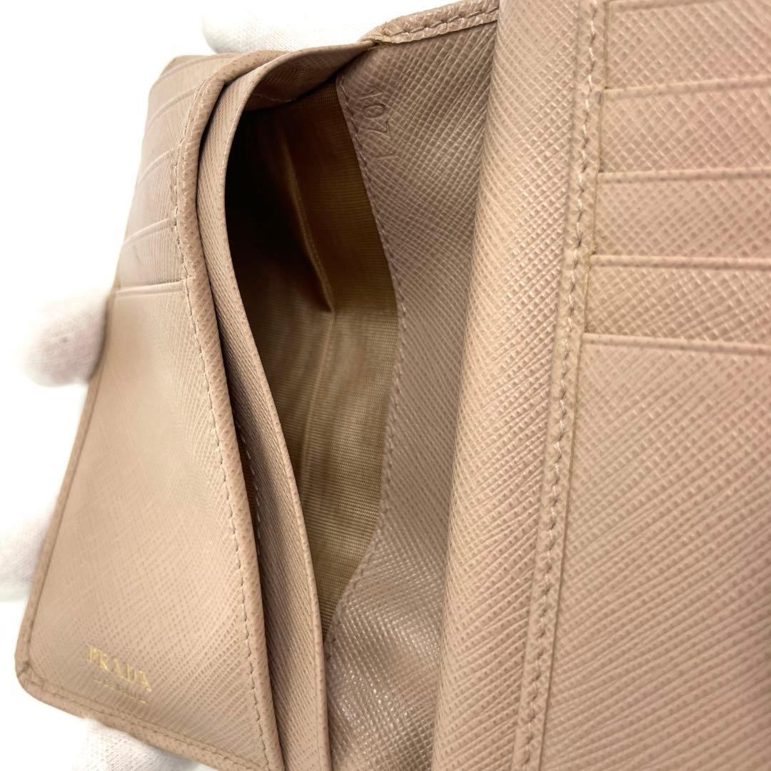 【美品】PRADA プラダ サフィアーノ 二つ折り財布 1ML225 ベージュ