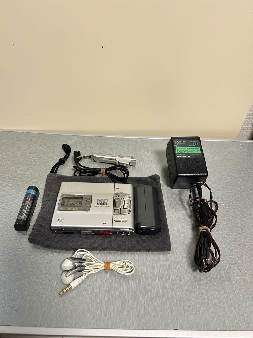 SONY MDウォークマン　MZ-R50 動作確認済み　録音　再生 SONY ソニー MZ-R50-S シルバー ポータブルMDレコーダー （録音