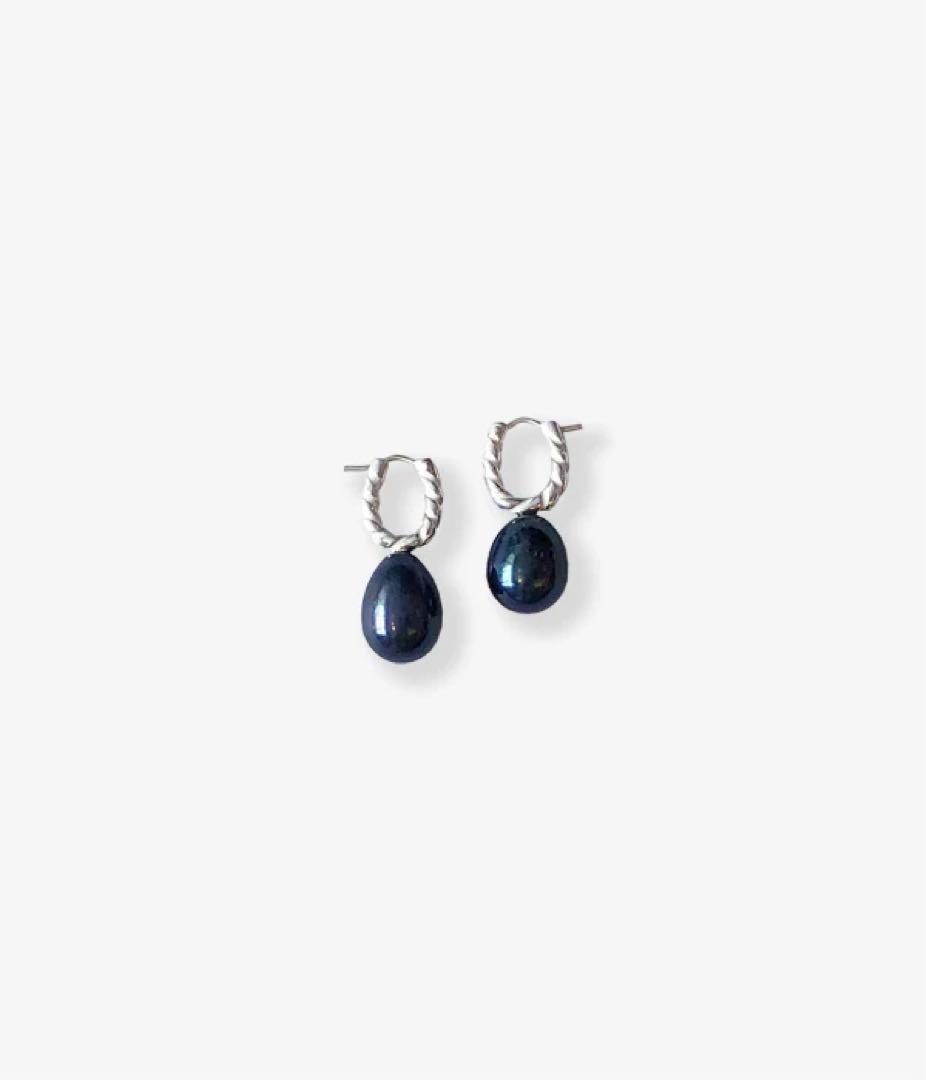 R.ALAGAN Small Stripe Pearl Earrings