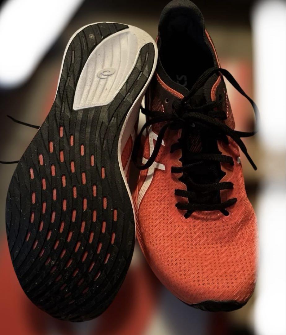 アシックス　ランニングシューズ　23.5センチ