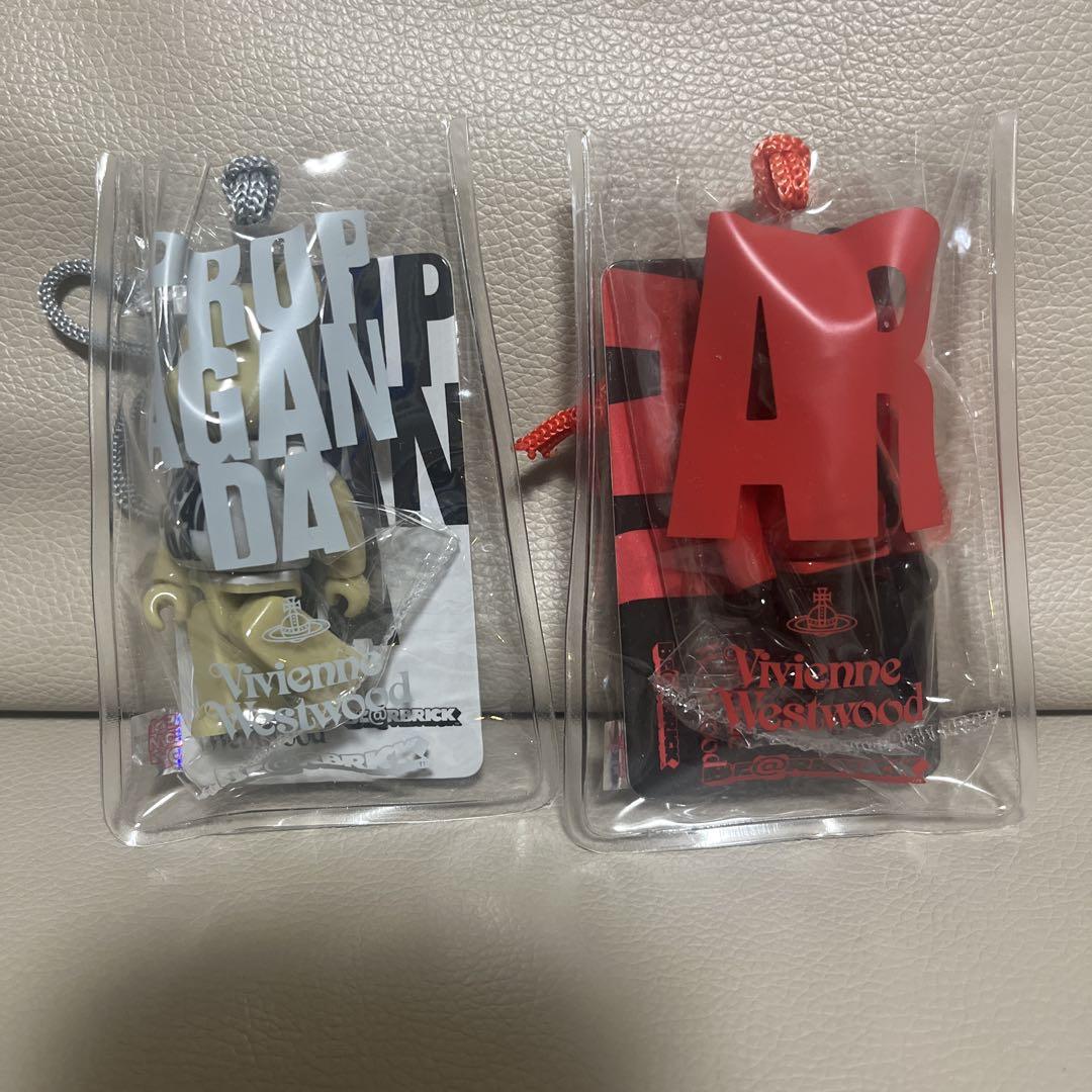 BE@RBRICK No.000VW Vivienne Westwood
