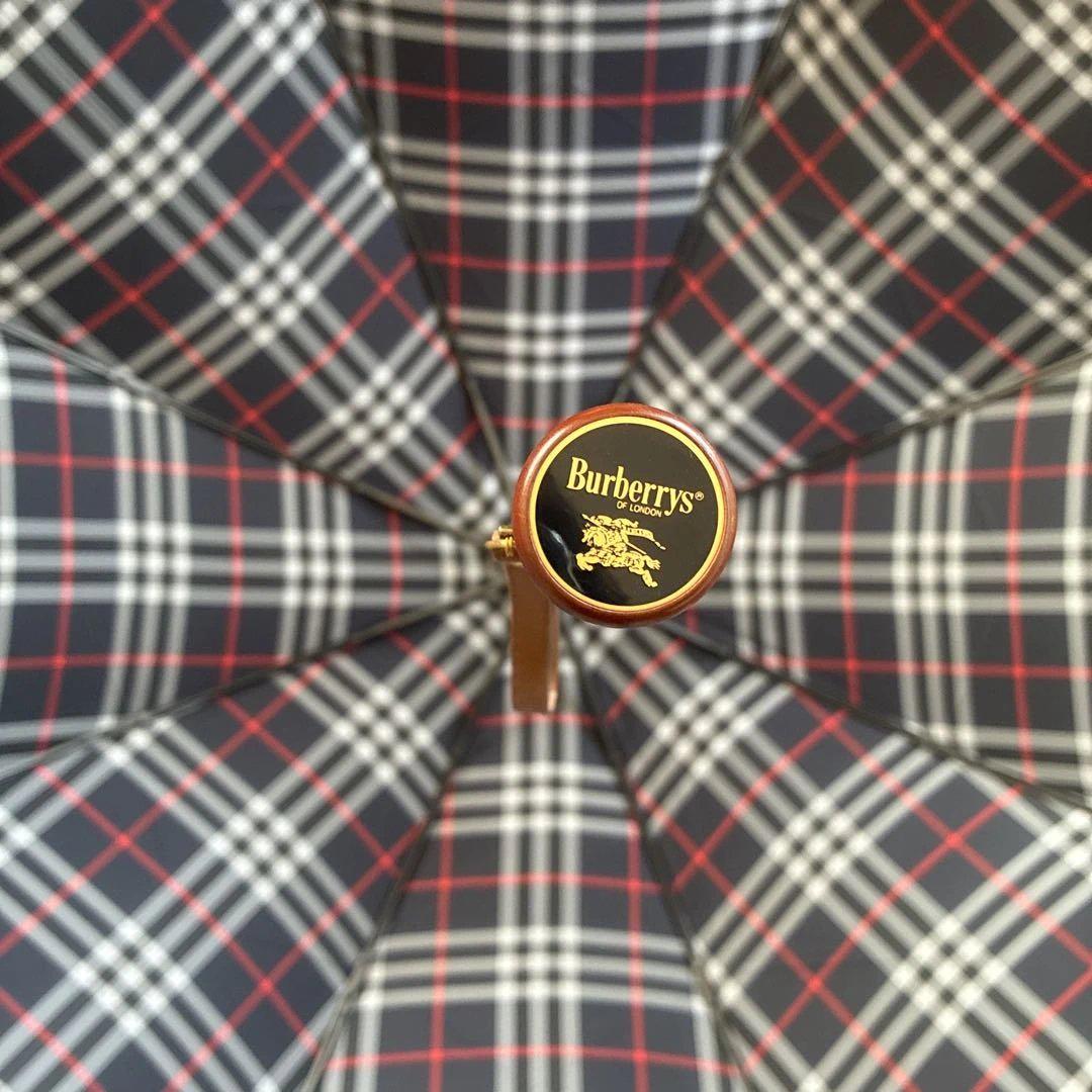美品　BURBERRY チェック柄 イギリス製　折りたたみ傘 美品】Burberrys 折りたたみ傘 チェック柄 - メルカリ