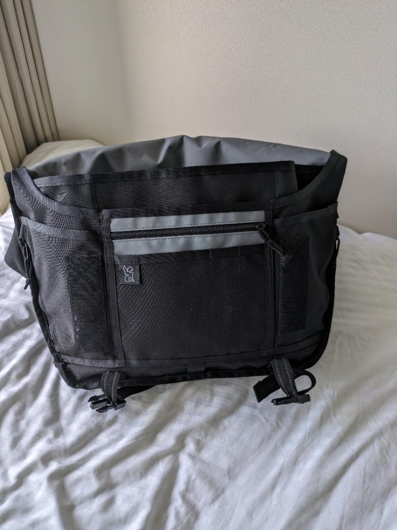 CHROME INDUSTRIES BURAN III メッセンジャーバッグ