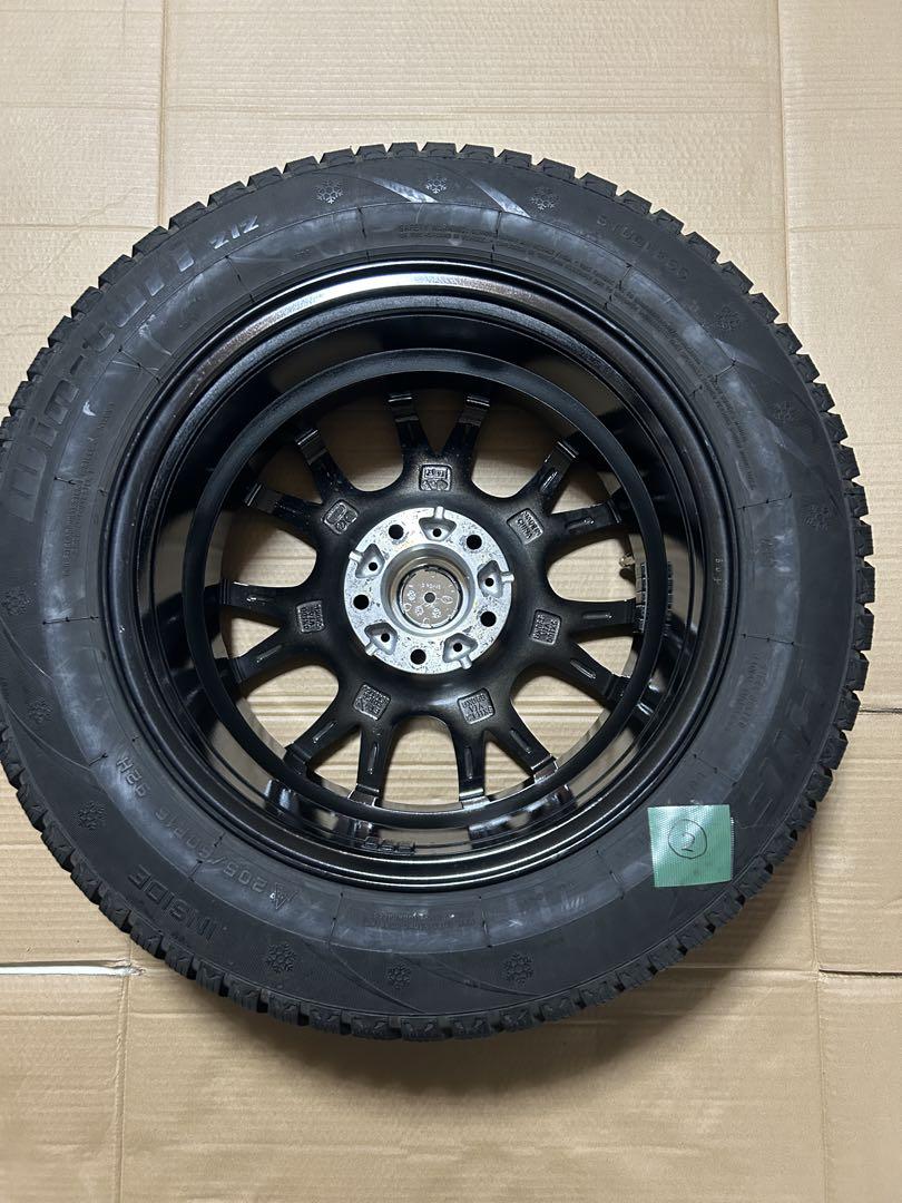 スタッドレス　タイヤホイール　16インチ　205/60R16 ②