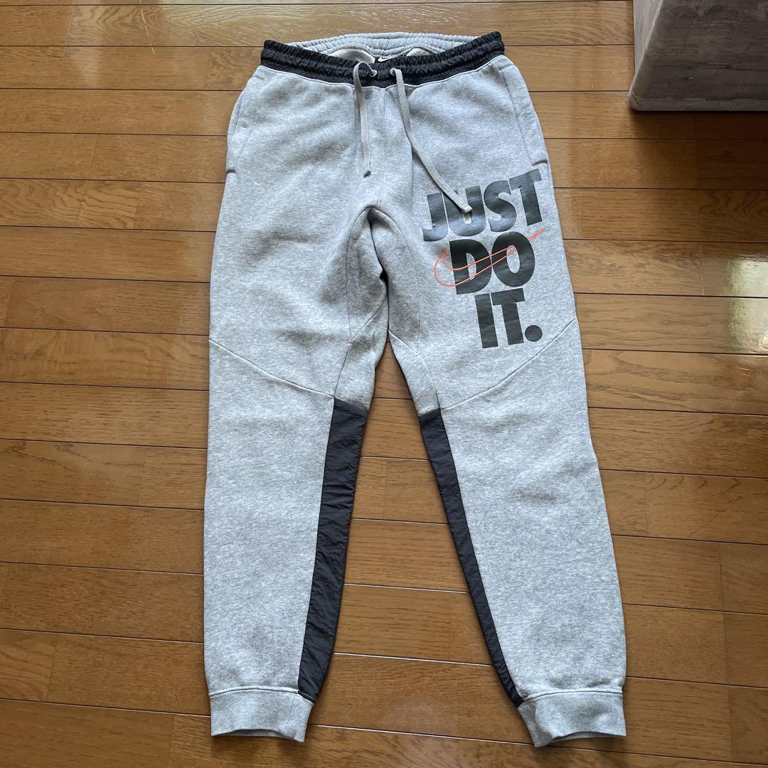 Nike グレー スウェットパンツ S - メルカリ Nike グレー スウェットパンツ S - メルカリ