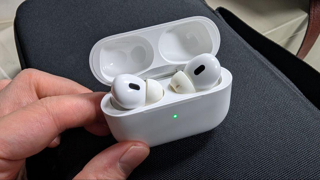 AirPods pro (第2世代) 箱無し　本体のみ