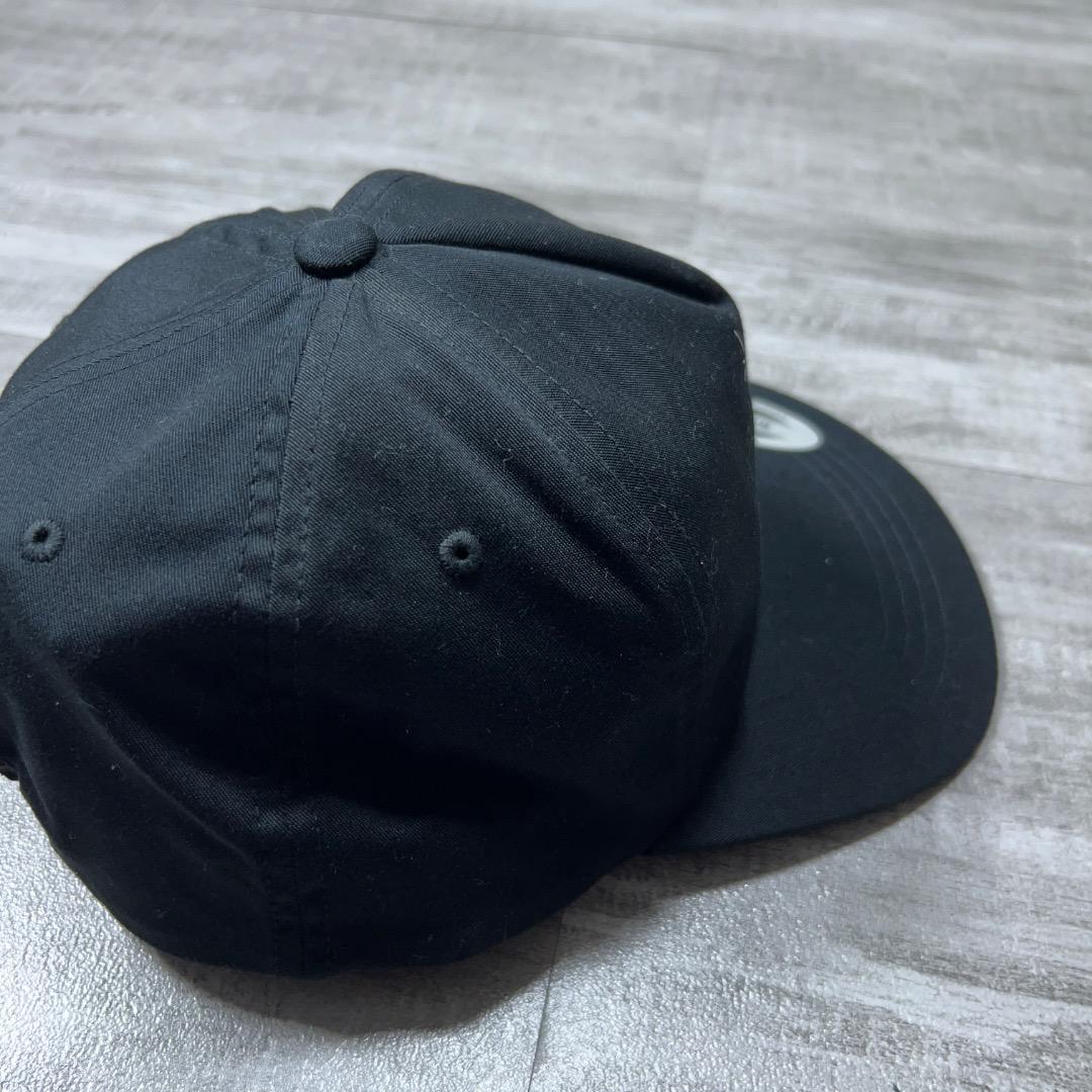 美品 HARD LUCK ハードラック スナップバックキャップ 2ダイス 黒