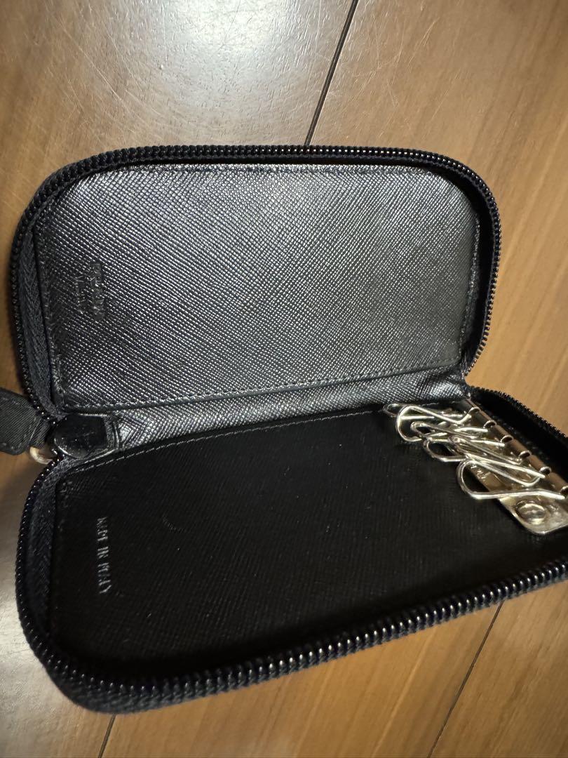 PRADA キーケース　イタリア製