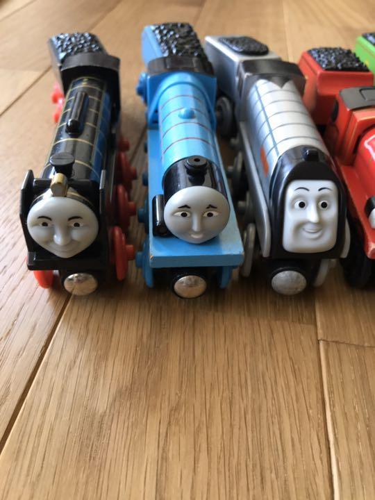品質保証低価 BRIO きかんしゃトーマス木製レール MxqdR-m68273208289 新品即納