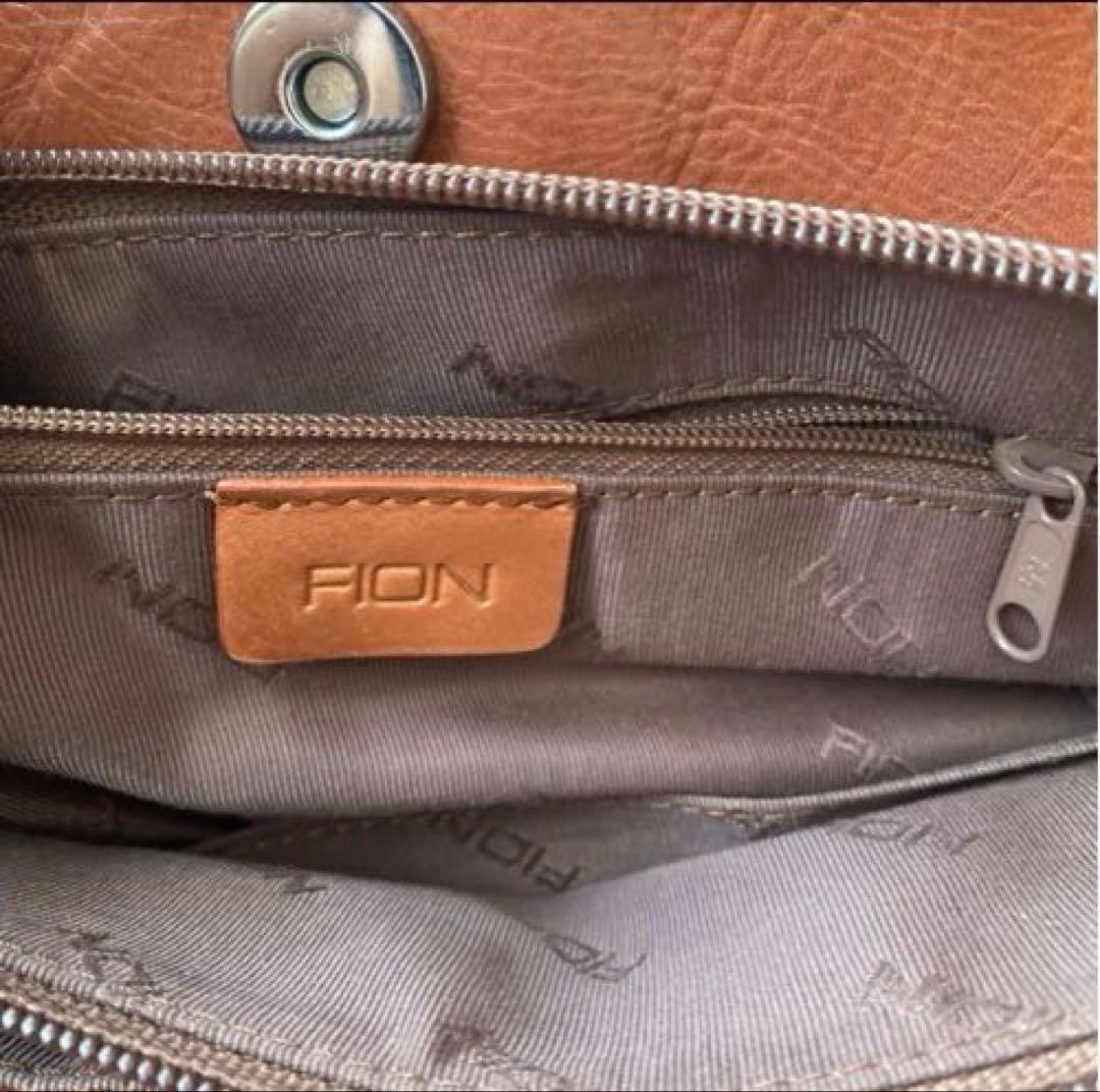 FIONレザートートバッグ ブラウン