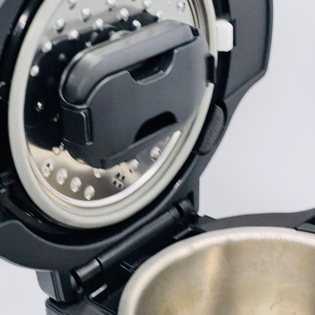 SHARP HEALSIO KN-HW16D-W 水なし自動調理鍋　ヘルシオ SHARP（シャープ） 水なし自動調理鍋 HEALSIO（ヘルシオ ホット