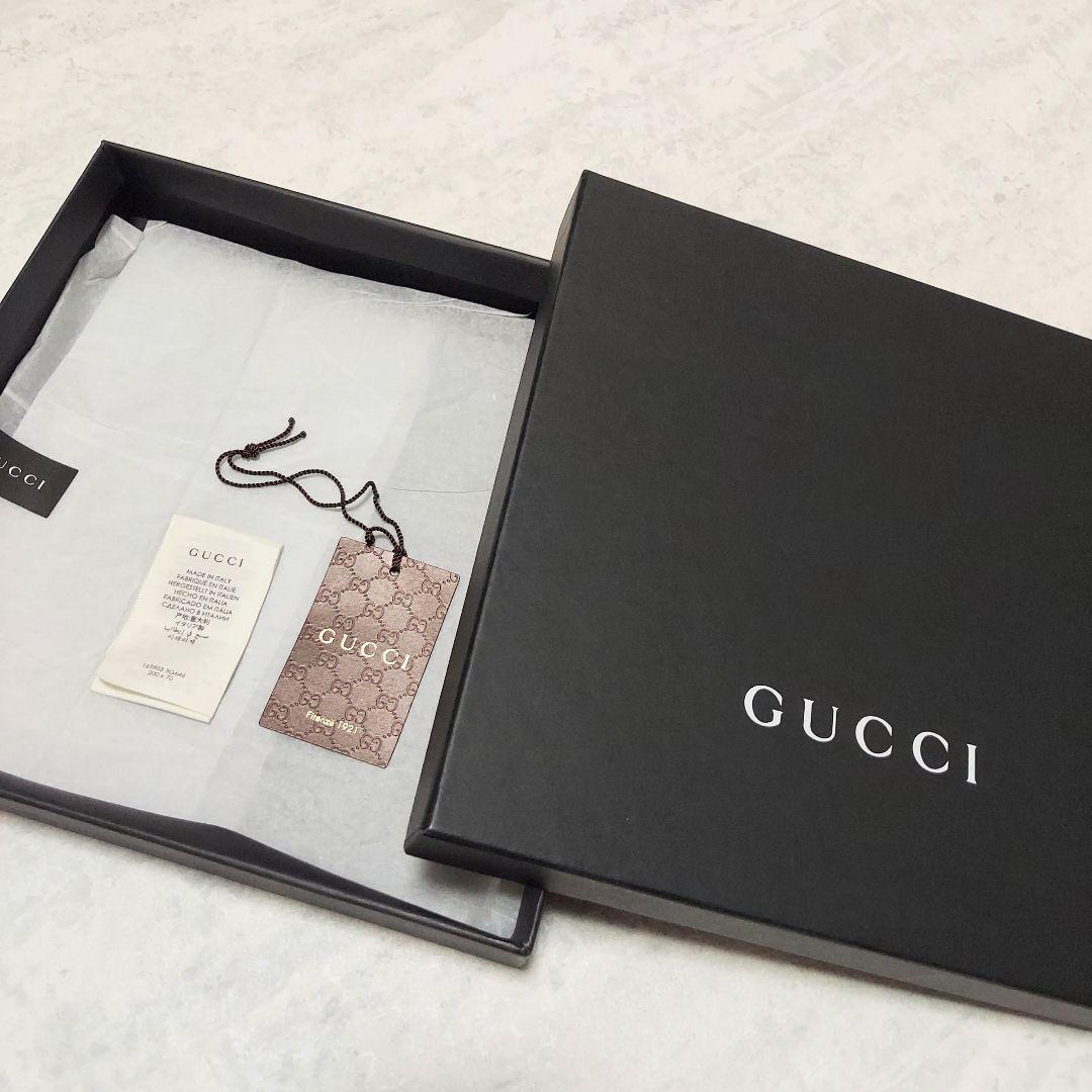 GUCCIグッチ　ストール　スカーフ　大判ストール　ベージュ　GG柄　イタリア製