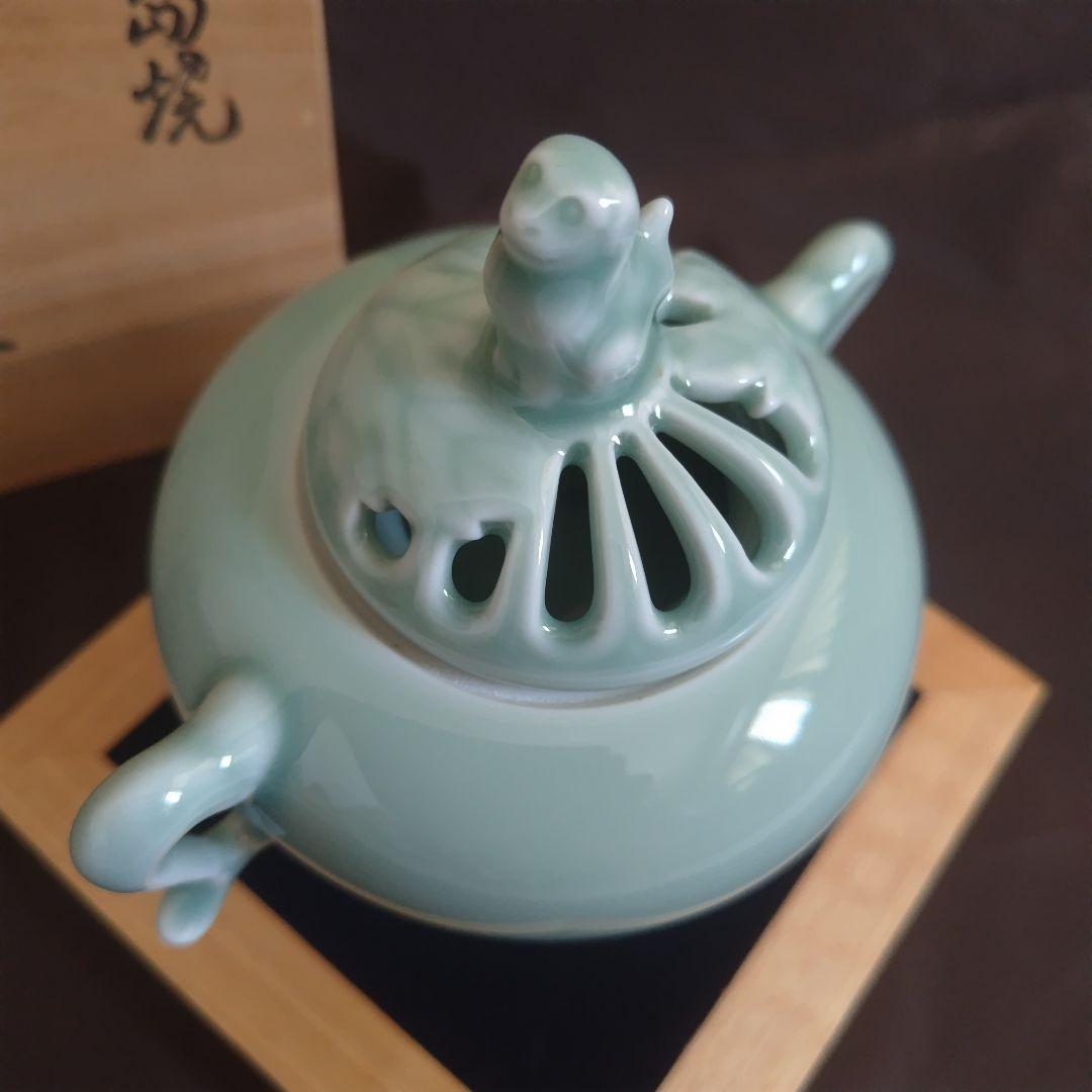 砥部焼 栖山作 青磁三脚香炉 砥部焼 栖山作 青磁三脚香炉