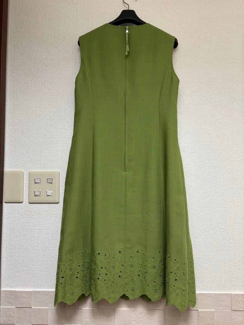 FOXEY NEW YORK リネンブーケ 73,700円 ワンピース 超美品 FOXEY NEW YORK リネンブーケ 73,700円 ワンピース 超美品