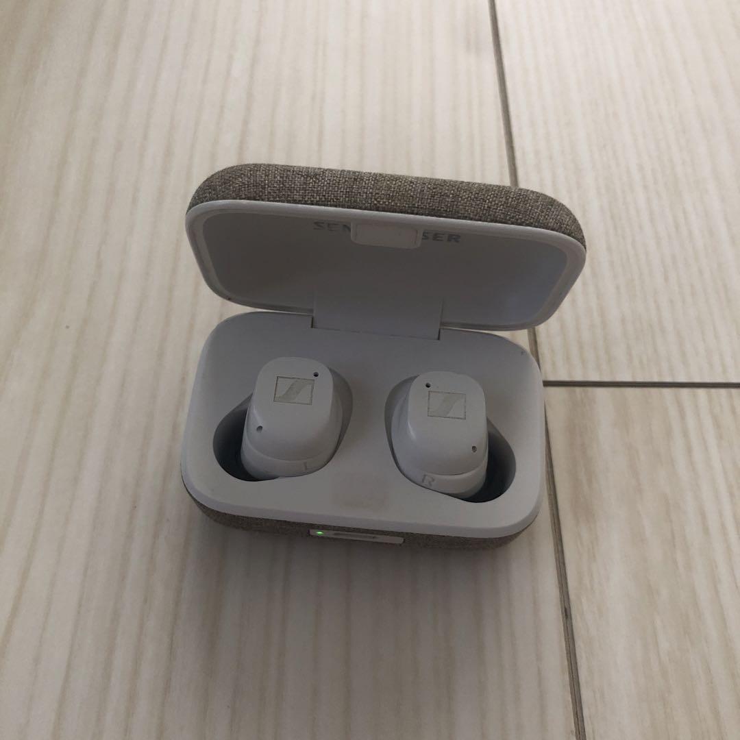 イヤホン momentum true wireless 3