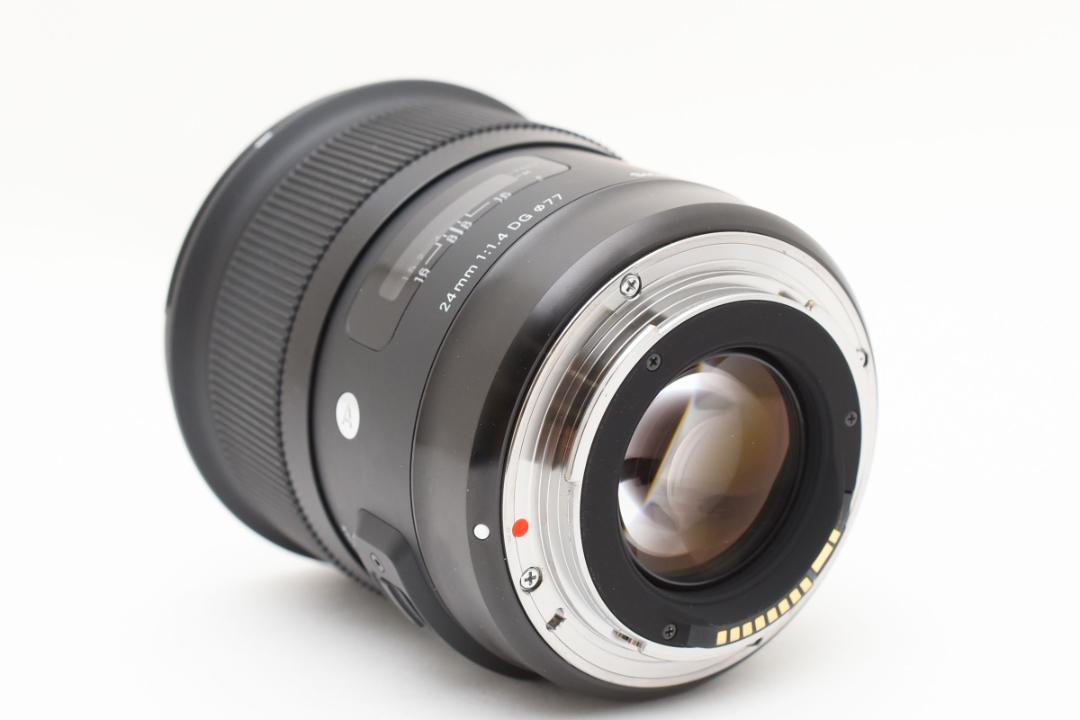 24mm F1.4