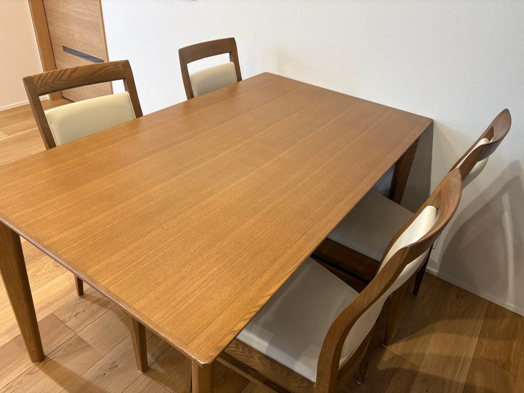 木製(タモ)ダイニングテーブル