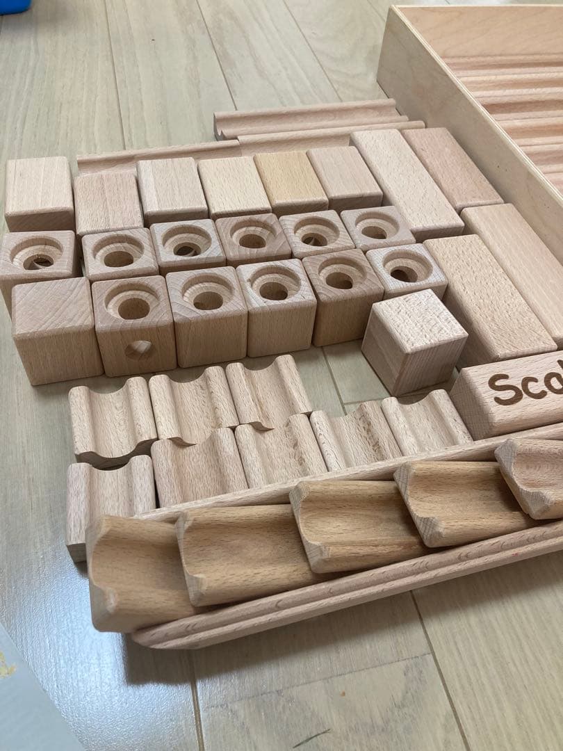 Scalino スカリーノ3木製積み木セット 滝付き 美品 Scalino スカリーノ3木製積み木セット 滝付き 美品